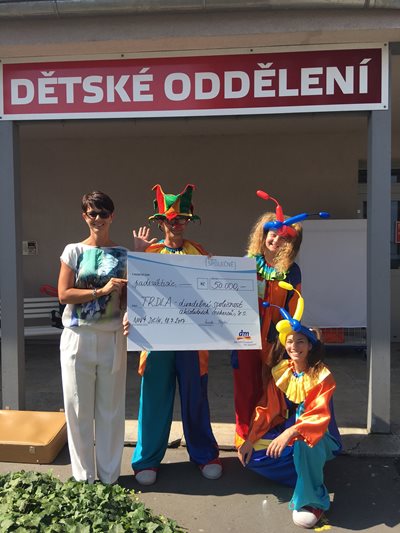 Klauni díky pomoci od dm vykouzlí další dětské úsměvy 